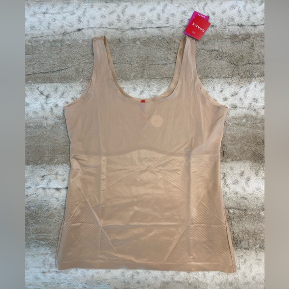 NWT💕SPANX Thinstincts 2.0 Tank Size 1X - Picture 5 of 9